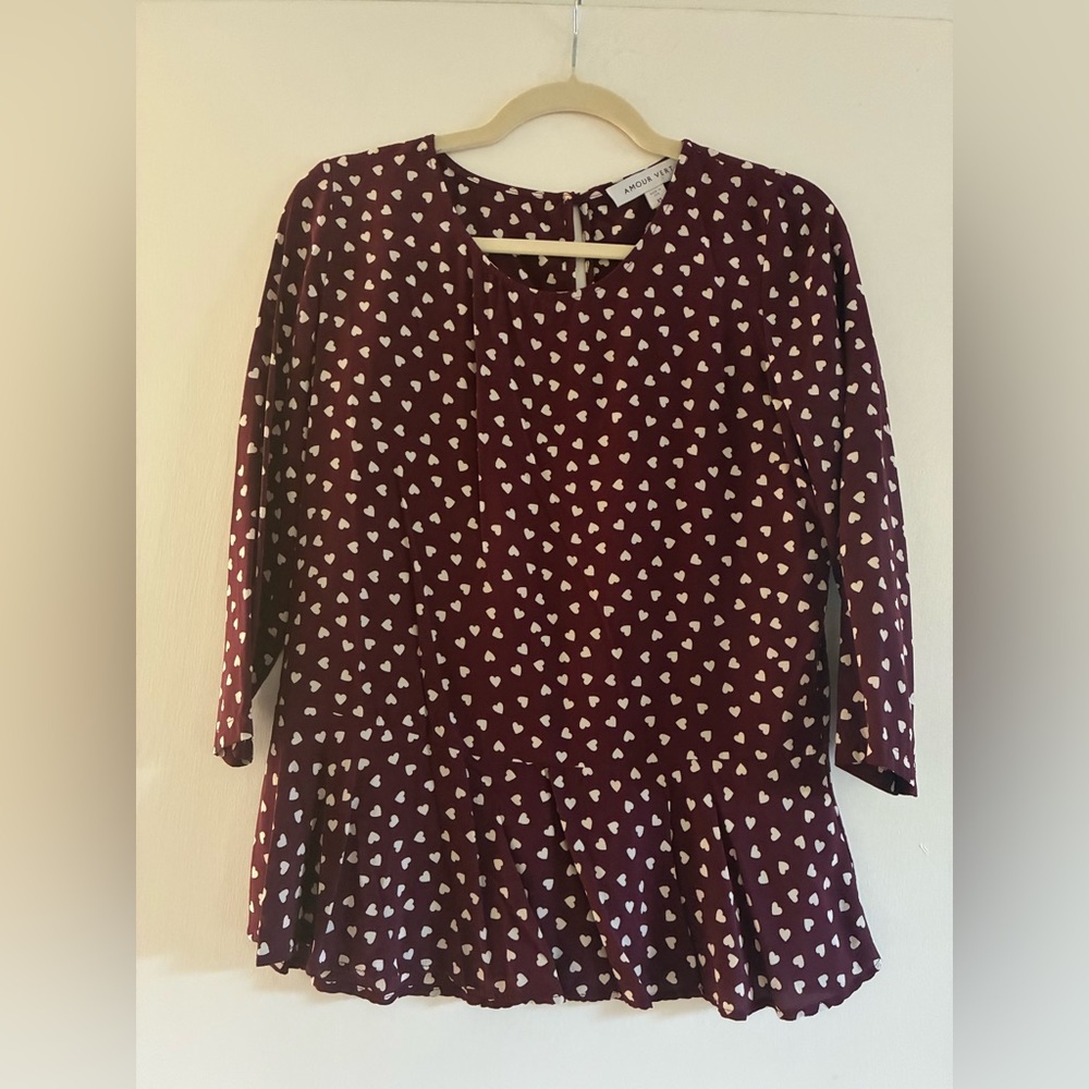 Amour Vert Heart Print Maroon Blouse, sz XS